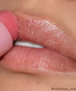 Fourth Ray Beauty Strawberry Kisses